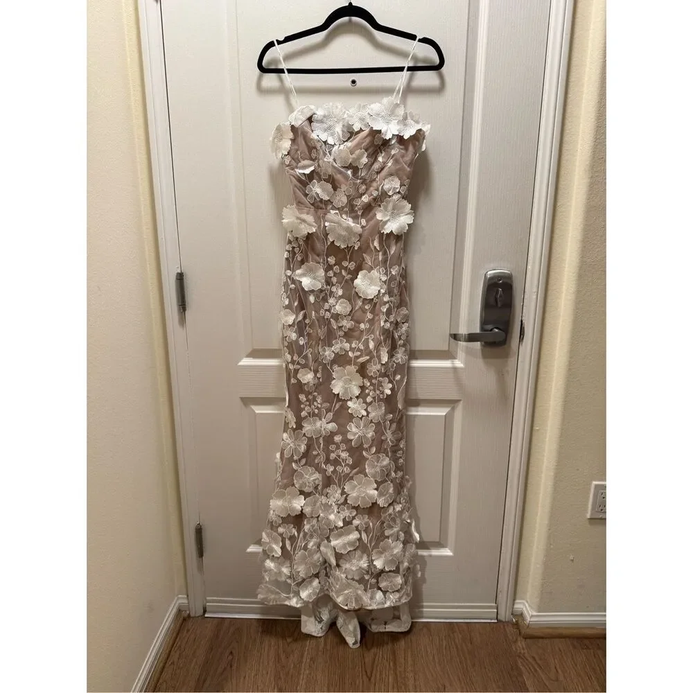 Elliatt Tiana White Floral Dress - Picture 5 of 8